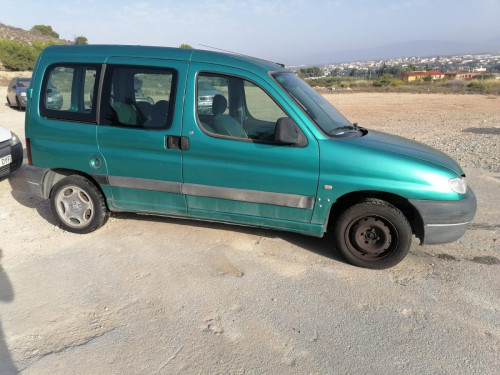 PEUGEOT PARTNER (S1)(07.1996) — vehículo donante para recambios 