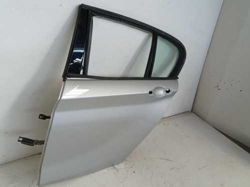 PUERTA TRASERA IZQUIERDA BMW SERIE 1 BERLINA 5P (F20) 