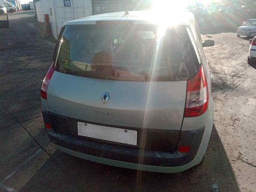  RENAULT SCENIC II (JM) 
