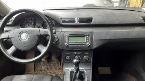  VOLKSWAGEN PASSAT BERLINA (3C2) 
