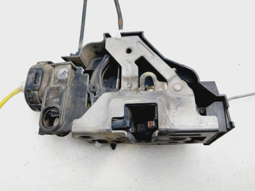 CERRADURA PUERTA TRASERA DERECHA Mercedes-Benz CLASE A (BM 168) 