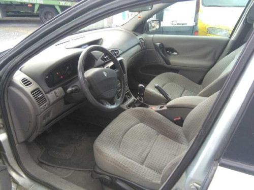  RENAULT LAGUNA II (BG0) 