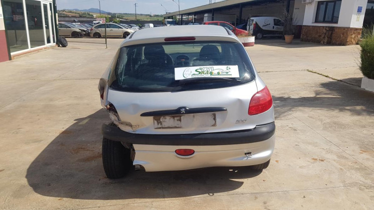 Peugeot 206 (1998->) SIN IDENTIFICAR