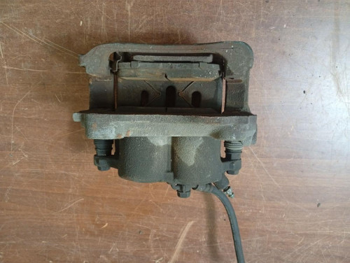 PINZA DE FRENO DELANTERA DERECHA LEXUS IS 200 (GXE10) 