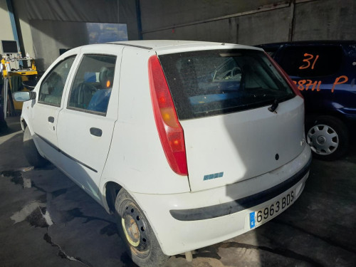  FIAT II PUNTO (188) BERLINA 