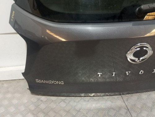  PORTON TRASERO SSANGYONG TIVOLI 
