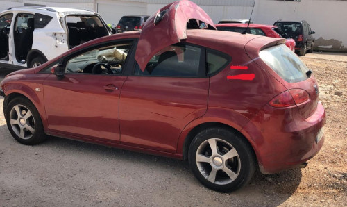 SEAT LEON (1P1) — автомобиль-донор на запчасти 