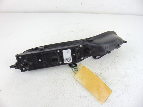  MANDO ELEVALUNAS DELANTERO IZQUIERDO Ford FOCUS SPORTBREAK (CEW) 