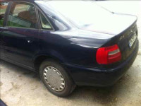 AUDI A4 BERLINA (B5)