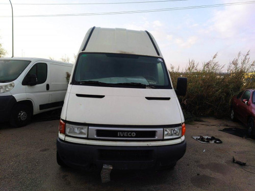  IVECO DAILY CAMIÓN/VOLQUETE 