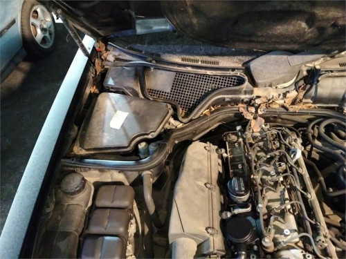CENTRALITA MOTOR UCE Mercedes-Benz CLASE E (BM 210) BERLINA 
