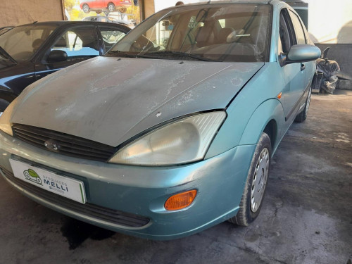  FORD FOCUS BERLINA (CAK) 