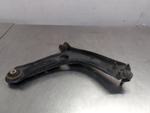 BRAZO SUSPENSION INFERIOR DELANTERO IZQUIERDO Volkswagen PASSAT VARIANT (3G5) 