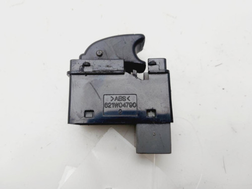 MANDO ELEVALUNAS DELANTERO DERECHO Chevrolet LACETTI 