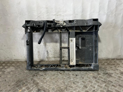 PANEL FRONTAL