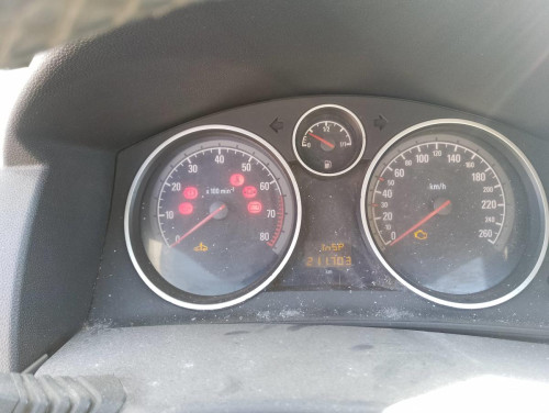  OPEL ASTRA H BERLINA 