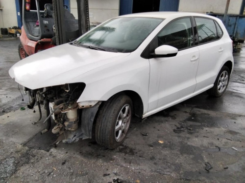  VOLKSWAGEN POLO V (6R1) 