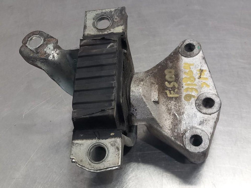  SOPORTE MOTOR FIAT 500 (150) CABRIO 