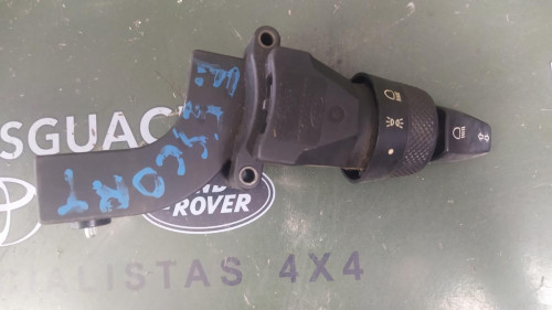 MANDO LUCES Ford ESCORT BERLINA 