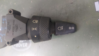 MANDO LUCES, Ford, ESCORT BERLINA