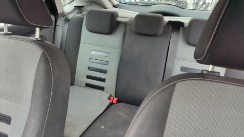  FORD FOCUS BERLINA (CB4) 