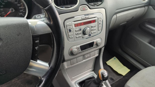  FORD FOCUS BERLINA (CB4) 