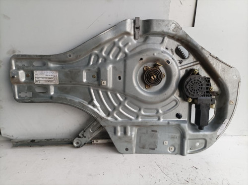  ELEVALUNAS DELANTERO DERECHO HYUNDAI TUCSON (JM) 