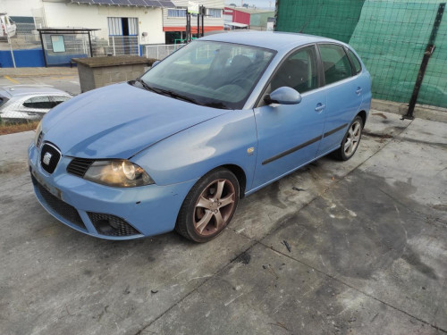 SEAT IBIZA (6L1) — vehículo donante para recambios 