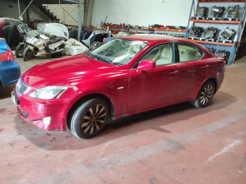 LEXUS IS (DS2/IS2) — vehículo donante para recambios 