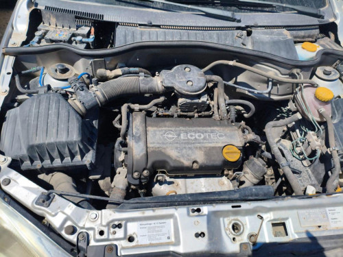  OPEL CORSA C 