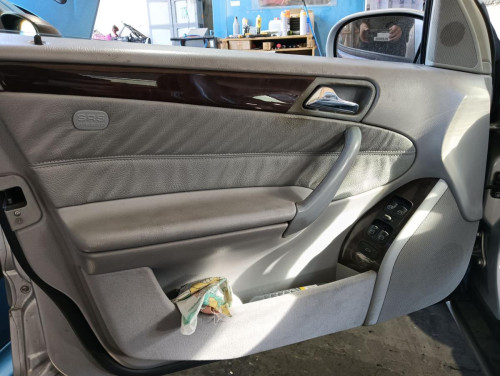 MERCEDES-BENZ CLASE C (BM 203) BERLINA — автомобиль-донор на запчасти 