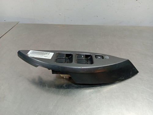 MANDO ELEVALUNAS DELANTERO IZQUIERDO Mitsubishi GRANDIS (NA0W) 