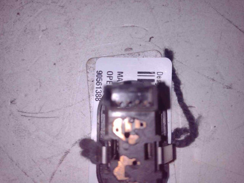  MANDO ELEVALUNAS DELANTERO DERECHO Opel ASTRA G BERLINA 