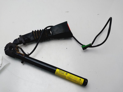 ENGANCHE CINTURON DELANTERO IZQUIERDO OPEL ASTRA G BERLINA 