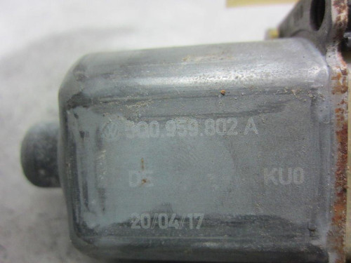  MOTOR ELEVALUNAS TRASERO DERECHO VOLKSWAGEN TIGUAN (AD1) 