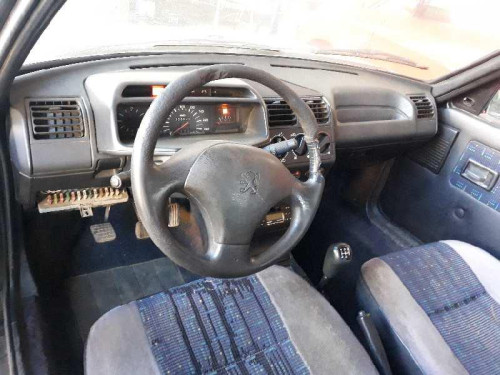  PEUGEOT 205 BERLINA 