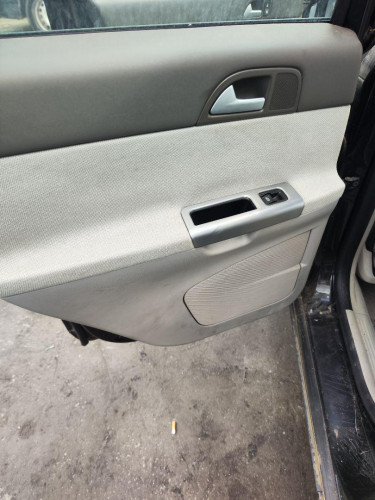 ELEVALUNAS TRASERO IZQUIERDO Volvo V50 FAMILIAR 