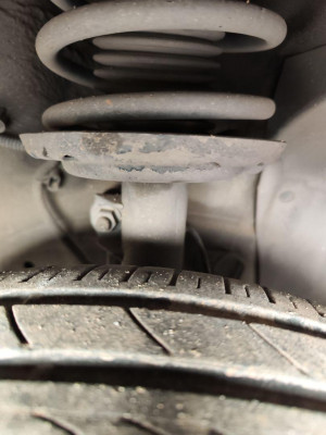 AMORTIGUADOR DELANTERO DERECHO