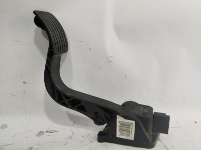 PEDAL ACELERADOR