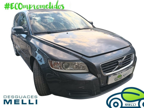 VOLVO V50 FAMILIAR — автомобиль-донор на запчасти 