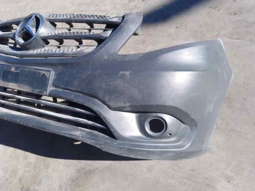 PARAGOLPES DELANTERO 