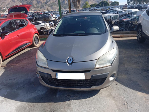  RENAULT MEGANE III BERLINA 5P 