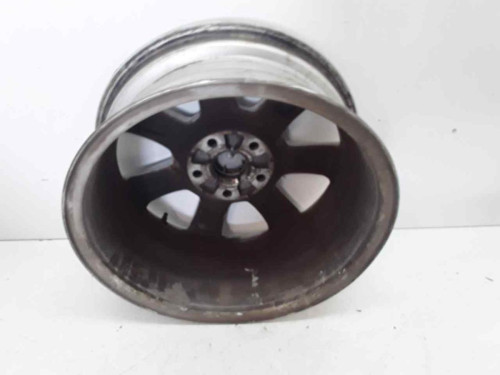 LLANTA SEAT TOLEDO (5P2) 