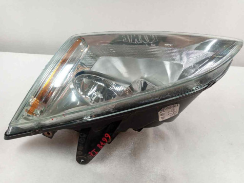  FARO IZQUIERDO Ford FOCUS BERLINA (CAP) 