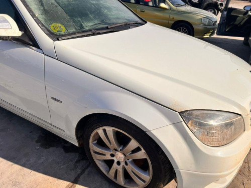 MERCEDES-BENZ CLASE C (BM 204) BERLINA 