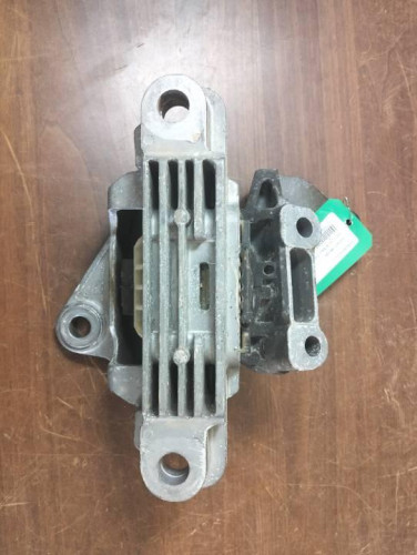 SOPORTE MOTOR VOLVO XC40 