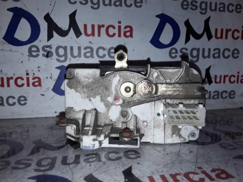 CERRADURA PUERTA DELANTERA DERECHA 
