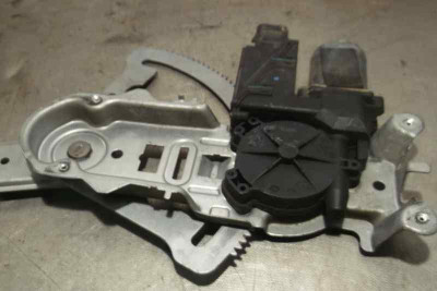 ELEVALUNAS DELANTERO DERECHO, Opel, CORSA C