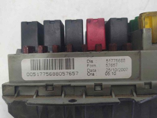  CAJA RELES / FUSIBLES Fiat II BRAVO (198) 