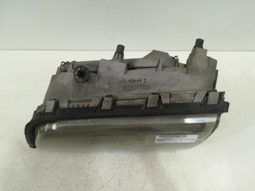  FARO IZQUIERDO Mercedes-Benz CLASE C (BM 202) BERLINA 